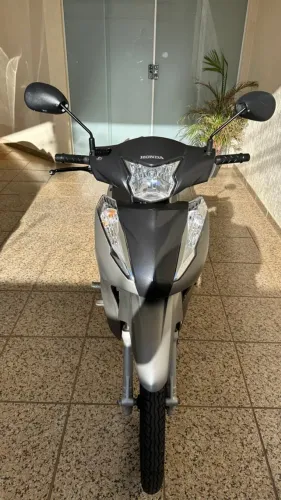 Honda Biz 125 FLEX - Ano 2023