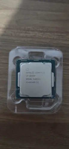 I3 10100f <br>Excelente estado, funcionando perfeitamente <br>4 núcleos <br>8 t