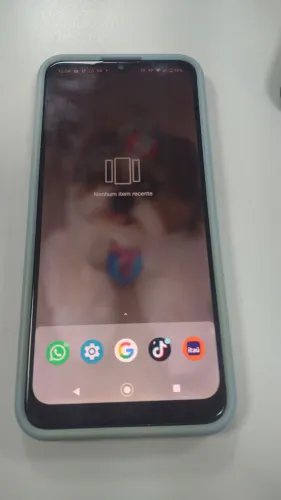 Celular moto plus e