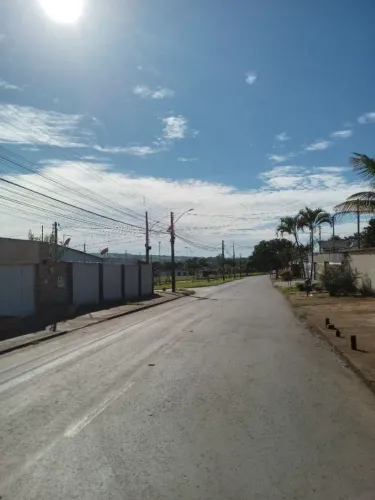Aluga se barraco (mulheres)