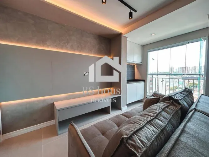 Apartamento com 2 dormitórios, planejados e varanda gourmet