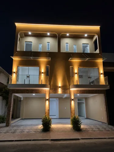 Triplex Alto de Pinheiros Porteira fechada
