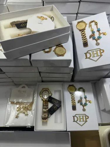 Promo Imperdível - Kit Dia das Mães com Relógio + Pulseira + Caixa - Presente Perfeito