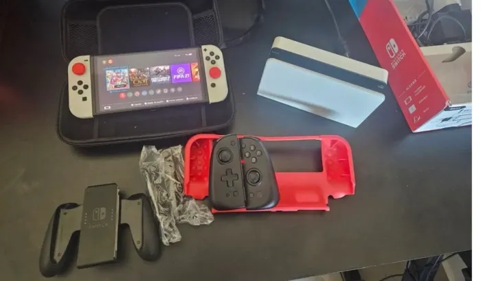 NITENDO SWITCH OLED COM CARTÃO DE 128gb