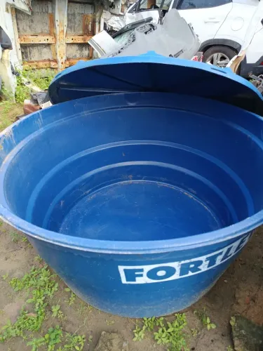 Caixa d'água de 1000 L