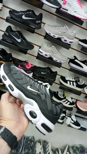 Tênis Masculino Sneaker ?