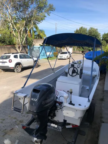 Lancha panga