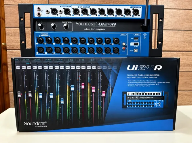 Mesa de som Ui24r Soundcraft digital