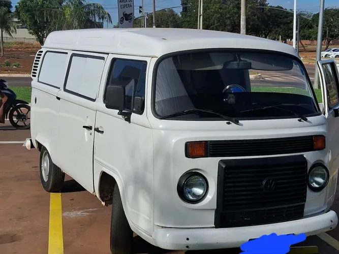 Volkswagen Kombi Escolar/50 Anos 1.4 MI Total Flex 2009