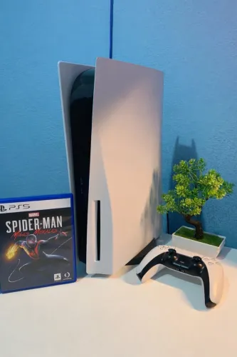 Playstation 5 Standard 