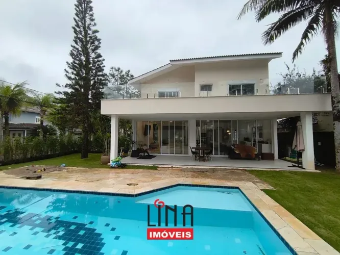 CASA CONDOMINIO FECHADO- LOCAÇÃO ANUAL - GUARUJA