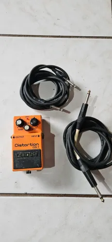 Pedaleira BOSS distortion Ds1