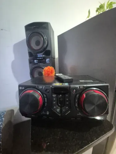 Som Mini System LG 440W RMS - Apenas 1 Ano de Uso (Estado de Novo)