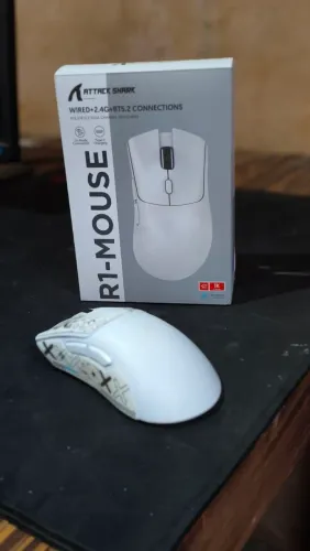 Attack shake r1
