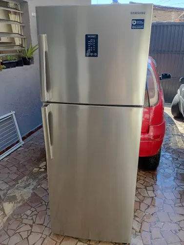 Geladeira Samsung Frost Free inox