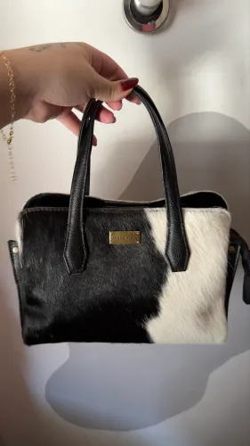 Bolsa de couro com pelo de vac