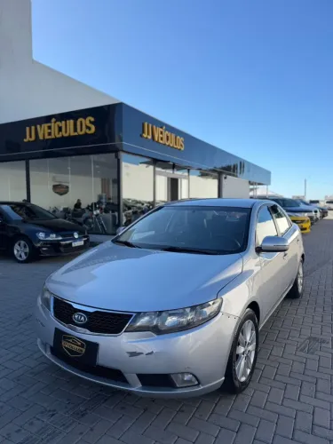 Kia Motors Cerato 1.6 16V Flex Aut. 2010