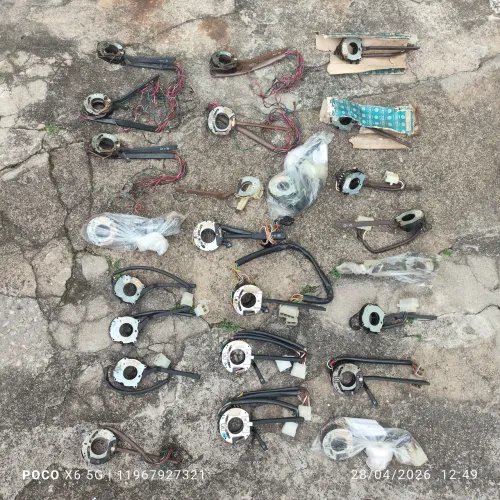 Lote com 26 chave de seta e pisca leta gol Parati Saveiro Passat Fusca Brasília Variant 