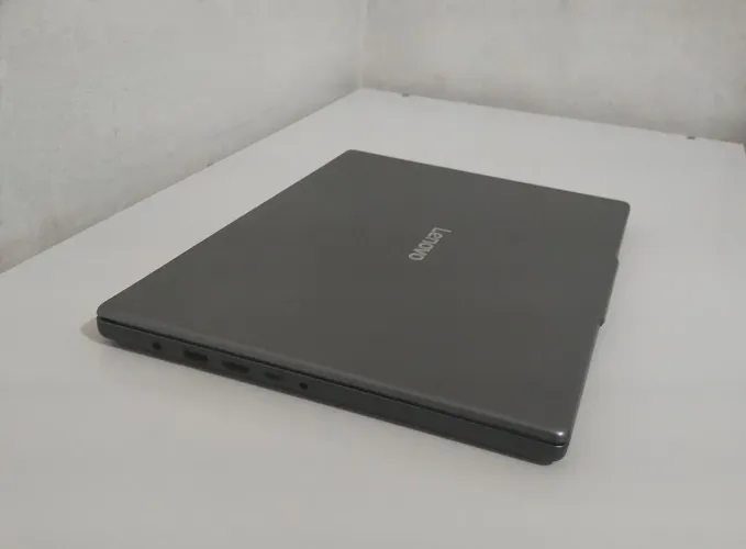 Notebook Lenovo IdeaPad Slim 3 15IRH10