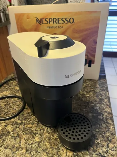 Cafeteira Nespresso Vertuo Pop