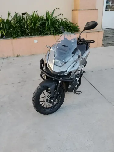 ADV 160