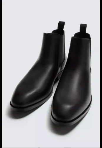 Bota Chelsea Zara 40 BR Nova