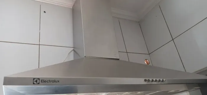 VENDO COIFA DEPURADOR DE GORDURA ELECTROLUX COM VAZÃO EXTERNA DE GORDURA