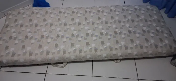 2 Camas auxiliar com colchão