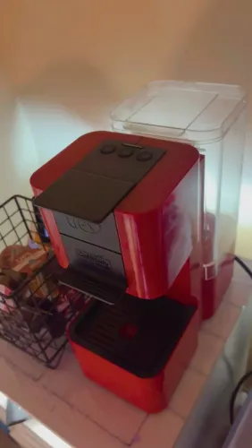 CAFETEIRA 3 CORAÇÕES CÁPSULAS