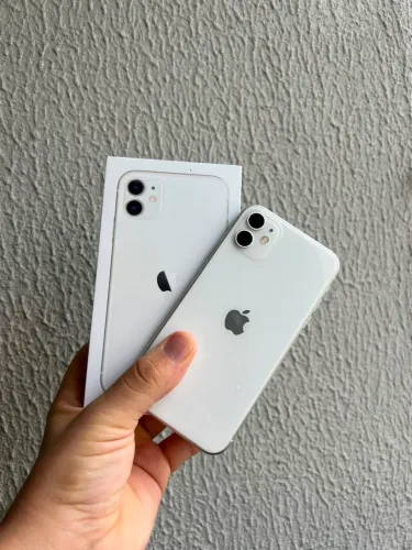 iPhone 11 Branco 128GB - Com Caixa Original