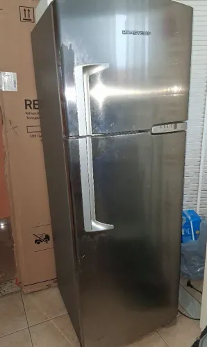 Geladeira Brastemp Inox, Frost Free, 352 litros