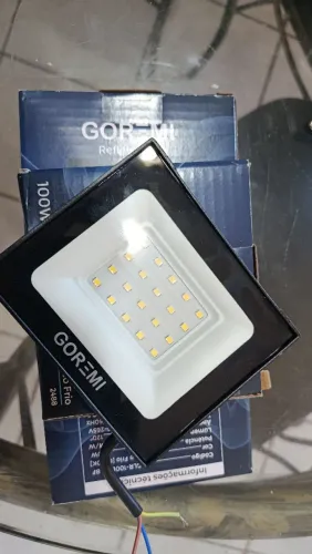 Refletor de 100 watts cor branca