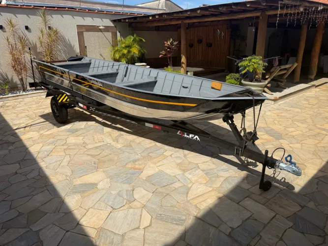 Barco 6m + Carreta Rodoviaria 0km