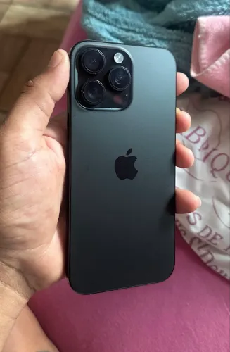 iPhone 16 pro Max 512gb único dono preço pra sair rápido