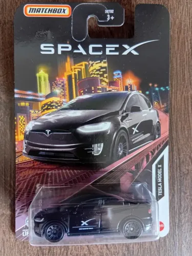 Matchbox Tesla Model X - 2024