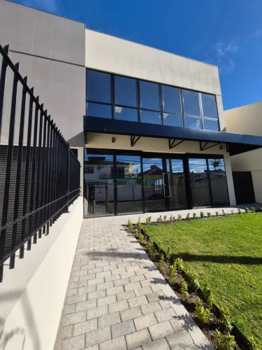 Prédio Comercial à Venda Acabamento de Alto Padrão e Excelente Localização!