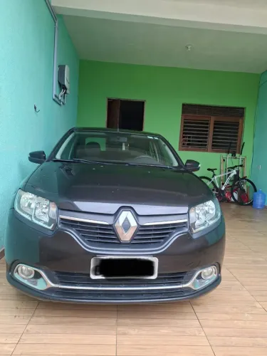 Renault Logan Dynamique Hi-flex 1.6 8V 4P 2014