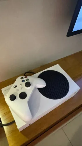 XBOX SÉRIES + 1 controle