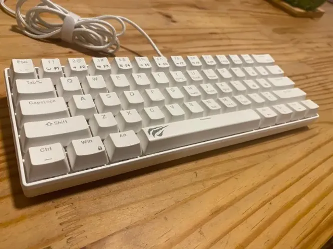 Teclado mecânico para jogos Havit KB903l 60% Usb C Switch vermelho e branco