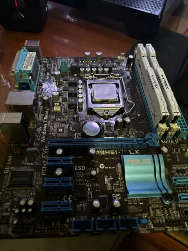 Kit i7-2600 + 16GB DDR3 HyperX Fury + Placa ASUS