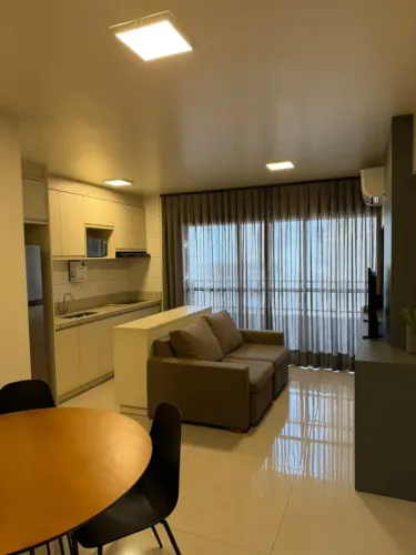 Apartamento com 2 quartos mobiliado, em Setor Bueno - Goiânia - GO
