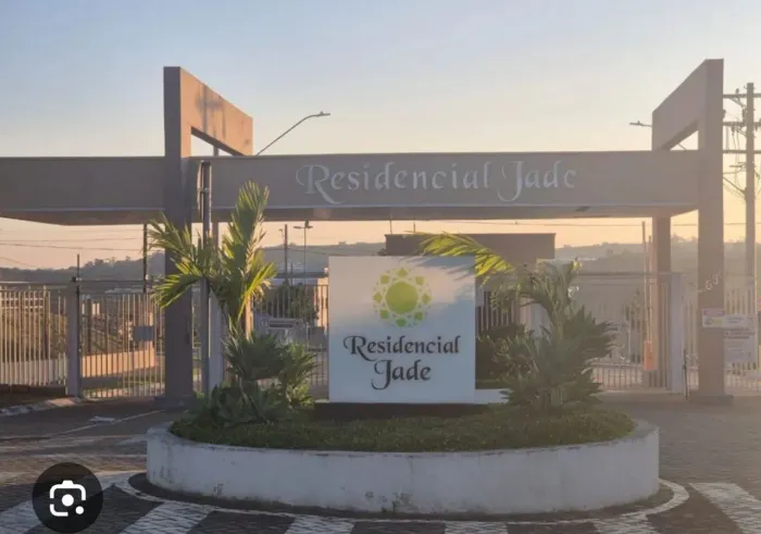 Procuro repasse de terreno residencial Jade ou Agatha 