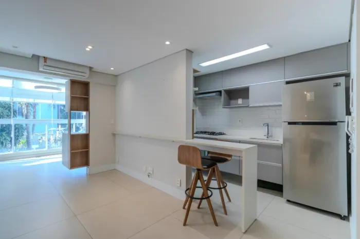 Apartamento para venda em Jardim das Acácias com 2 quartos, sendo 1 suíte, 80m²