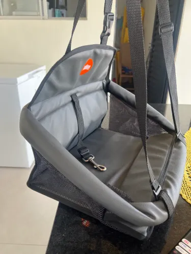 Cadeirinha Pet para carro ! Valor 50 reias