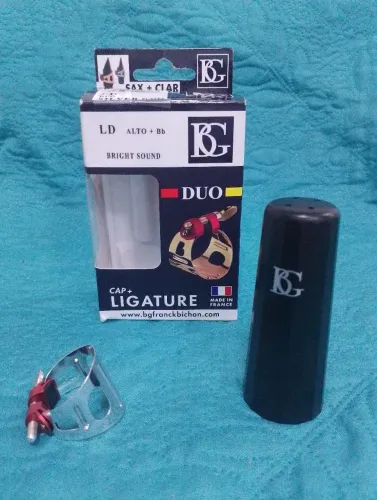 Abraçadeira para Clarinete e Saxofone Alto BG Duo Banhado a Prata