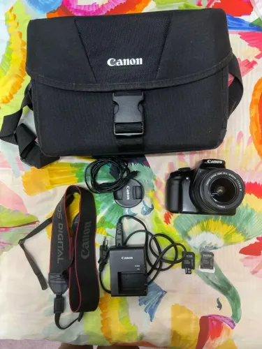 Canon EOS Rebel T3 Completa + Bolsa Original + Cartão de Memória