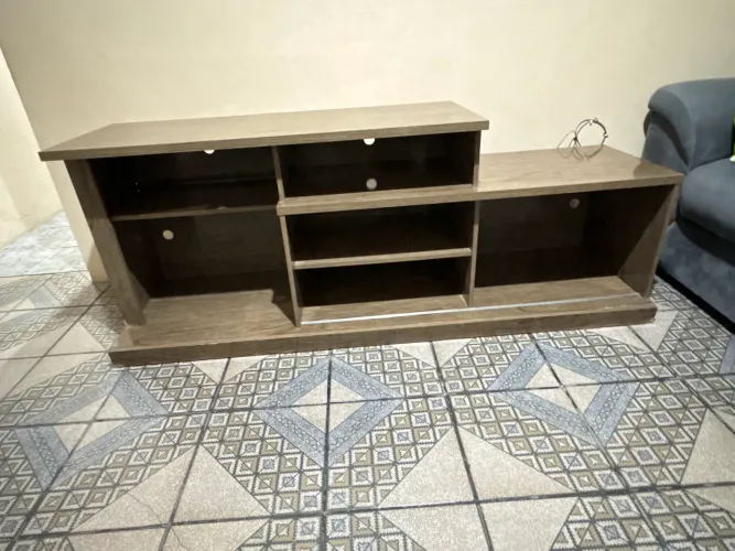 Rack de TV prateleiras