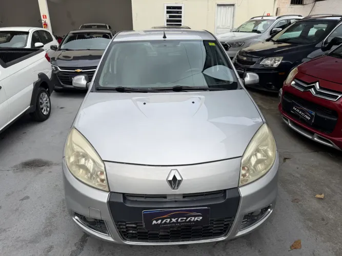 Renault Sandero Privilège Hi-flex 1.6 16V 5P AUT 2012