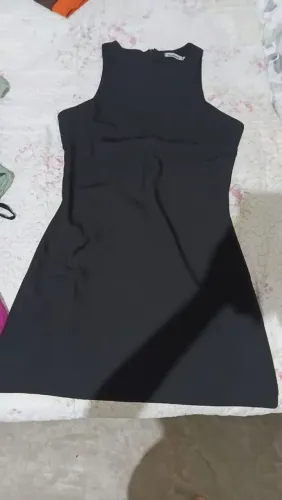 Vestido preto básico