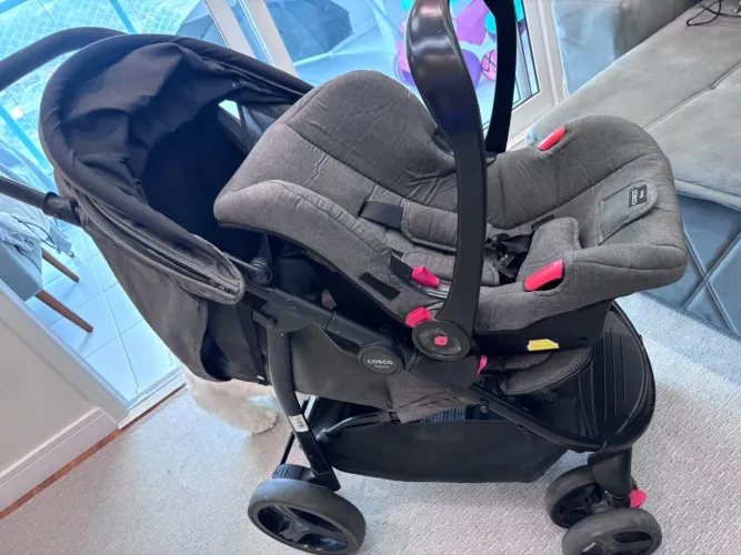 Carrinho + Bebê Conforto Cosco Nexus com Redutor